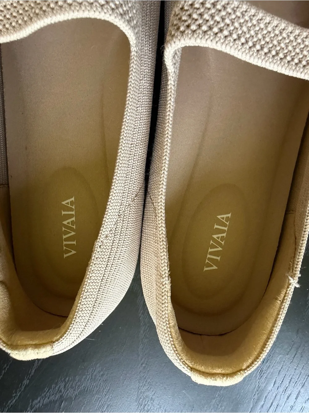 VIVAIA Margot Mary Jane Flats in Almond - Women's Size 8.5 WIDE - Never Used NWO